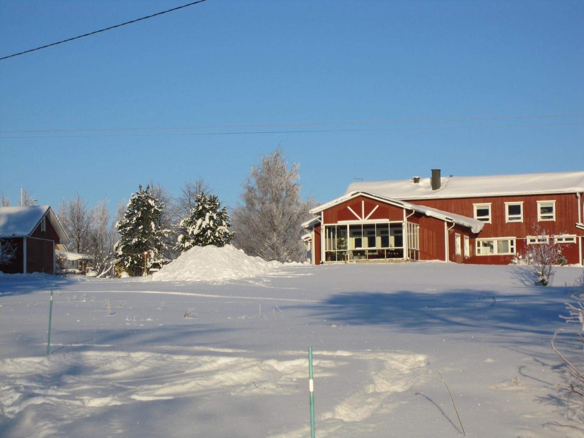 Tolosenmäki Karjalan Helmi酒店 外观 照片