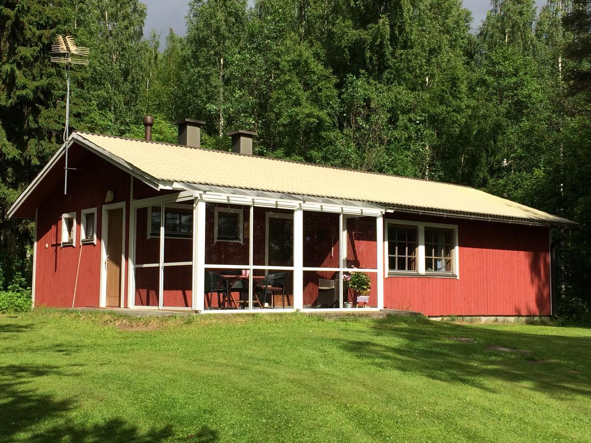Tolosenmäki Karjalan Helmi酒店 外观 照片